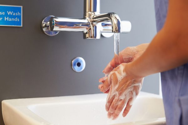 Clean your hands before kombucha preparation