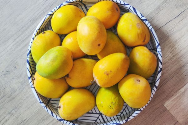 Mango is a low calorie fruit that has many health benefits